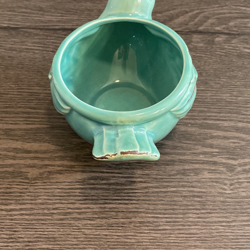 Seafoam green ceramic bird container. 4” diameter across opening. Cute! - Picture 11 of 11